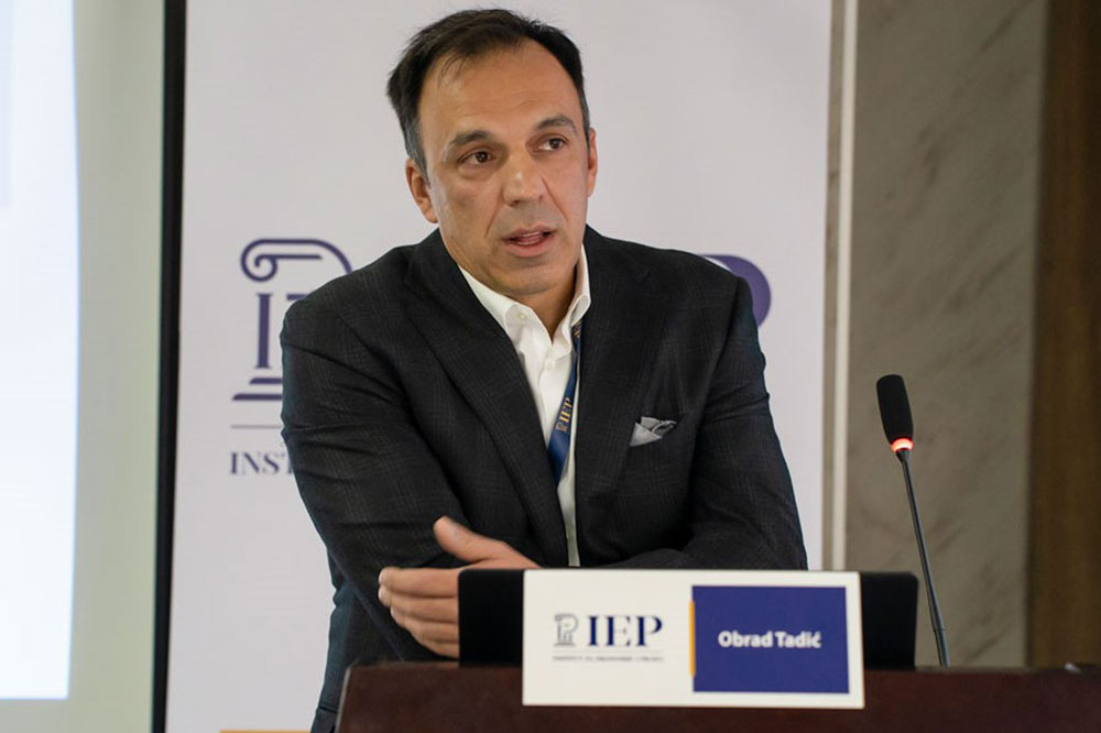 Javne finansije i javne nabavke u Republici Srbiji